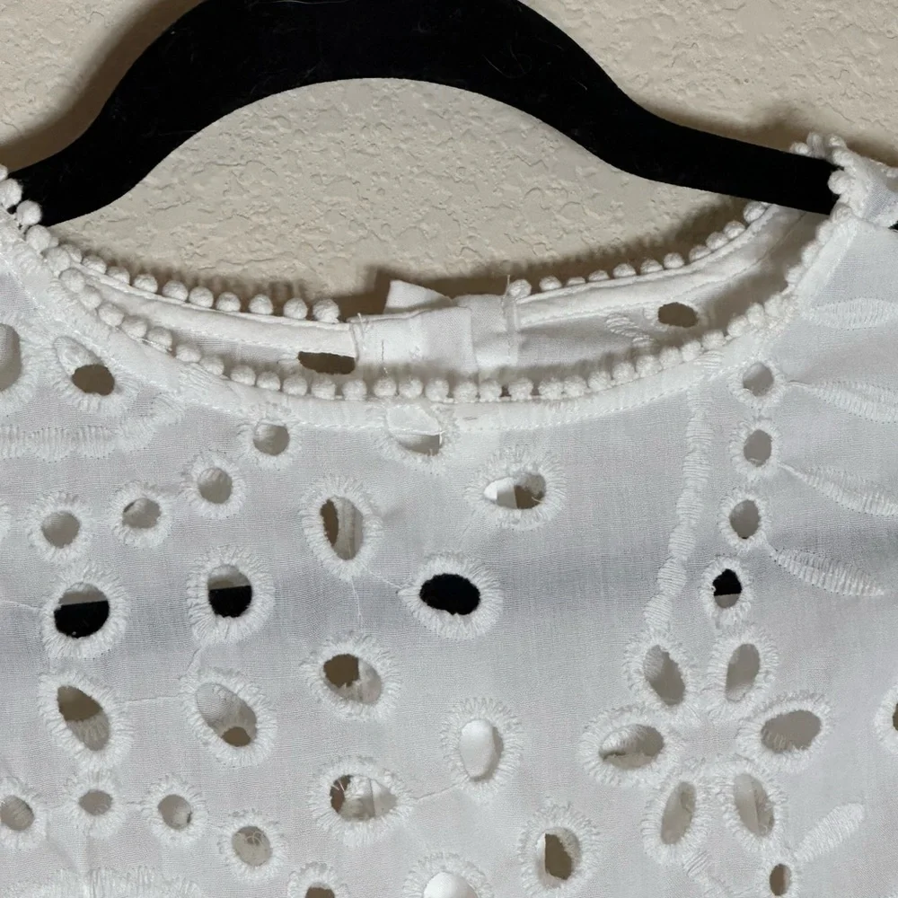 Boho Elegant Classic White Sheer Eyelet Top from SHEIN S Feminine Oversized - Picture 5 of 7